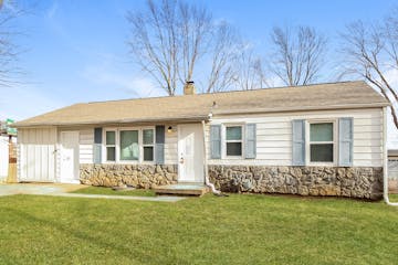 11805 Lawndale Ave kansas city, MO 64137